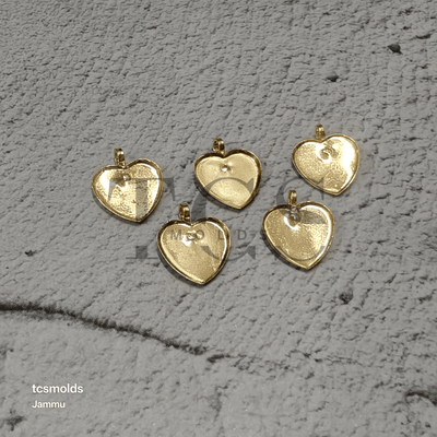 Heart pendant bazel set of 5