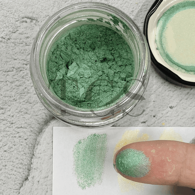 Light green pearl power pigment