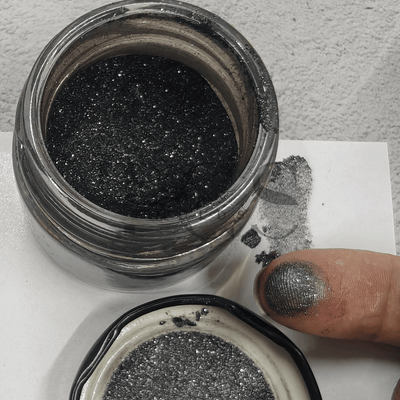 Black pearl power pigment