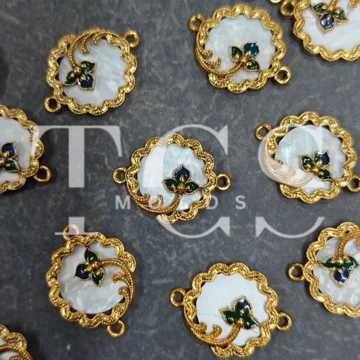 Rakhi charm 3 (per pc)
