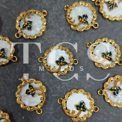 Rakhi charm 3 (per pc)