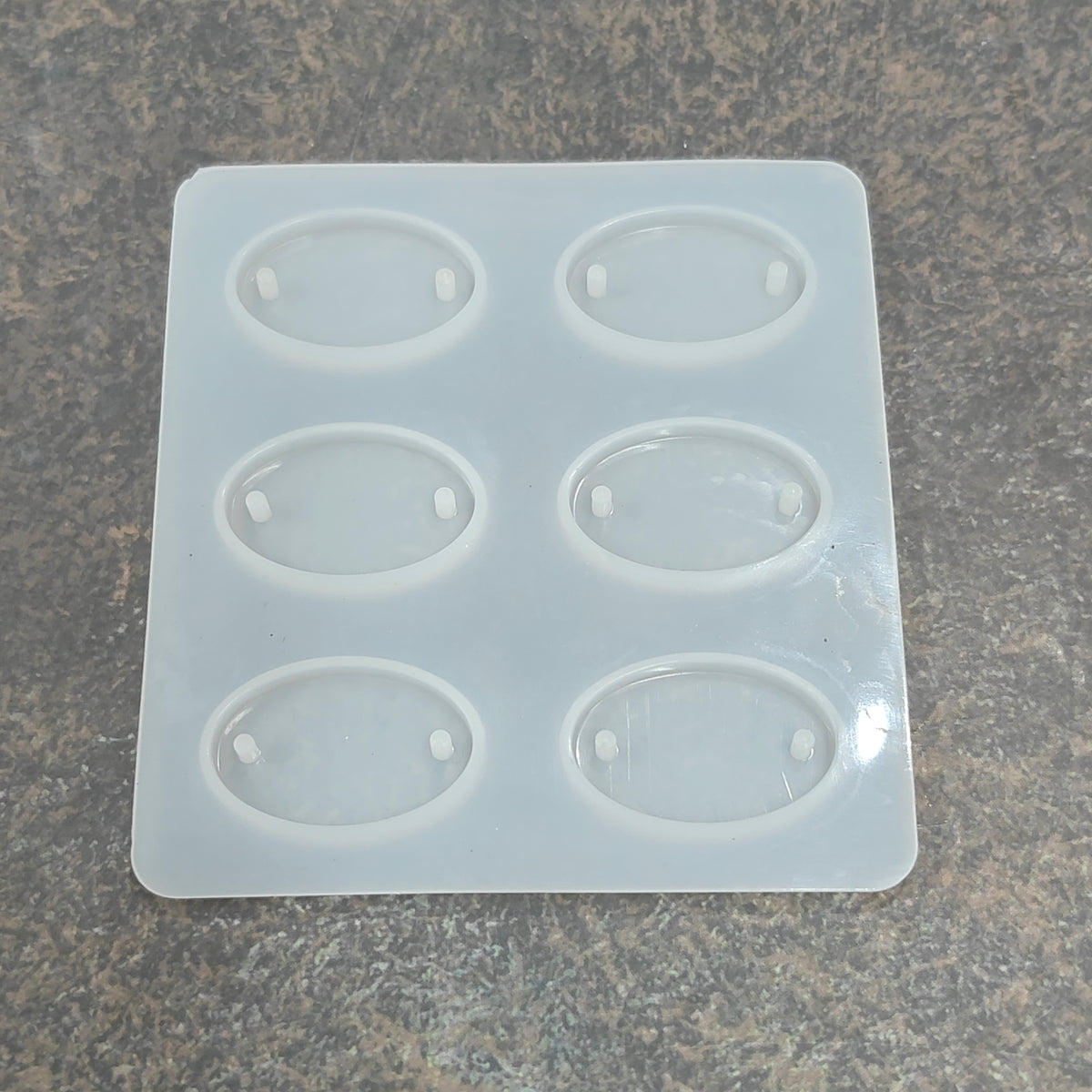 Big oval Rakhi mold